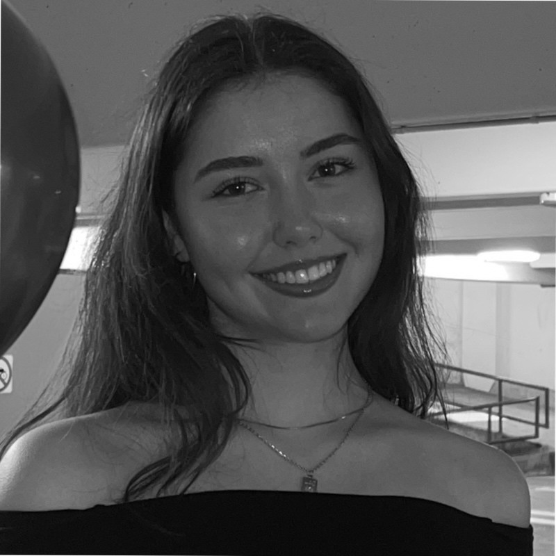Leona - Property Manager